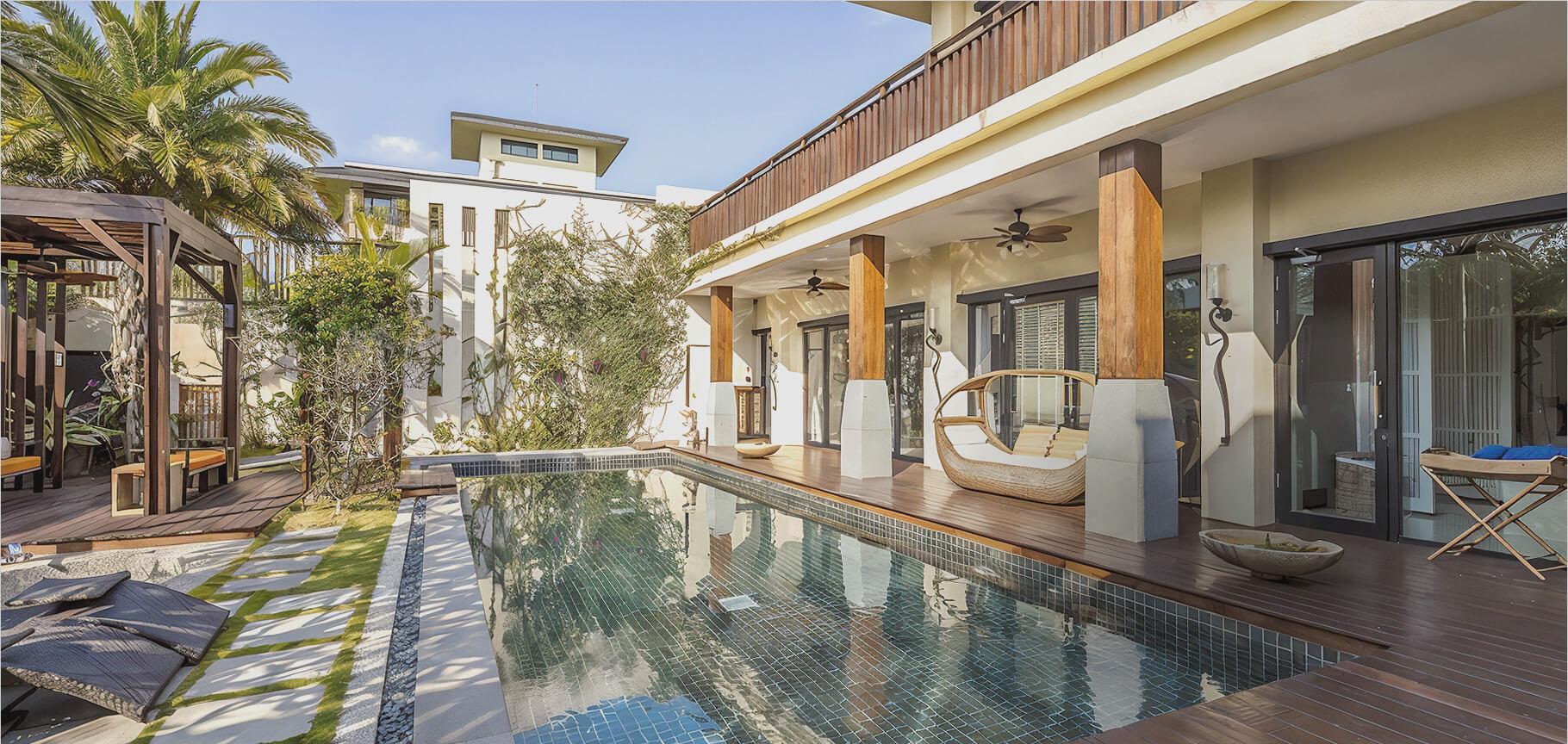 VILLAS