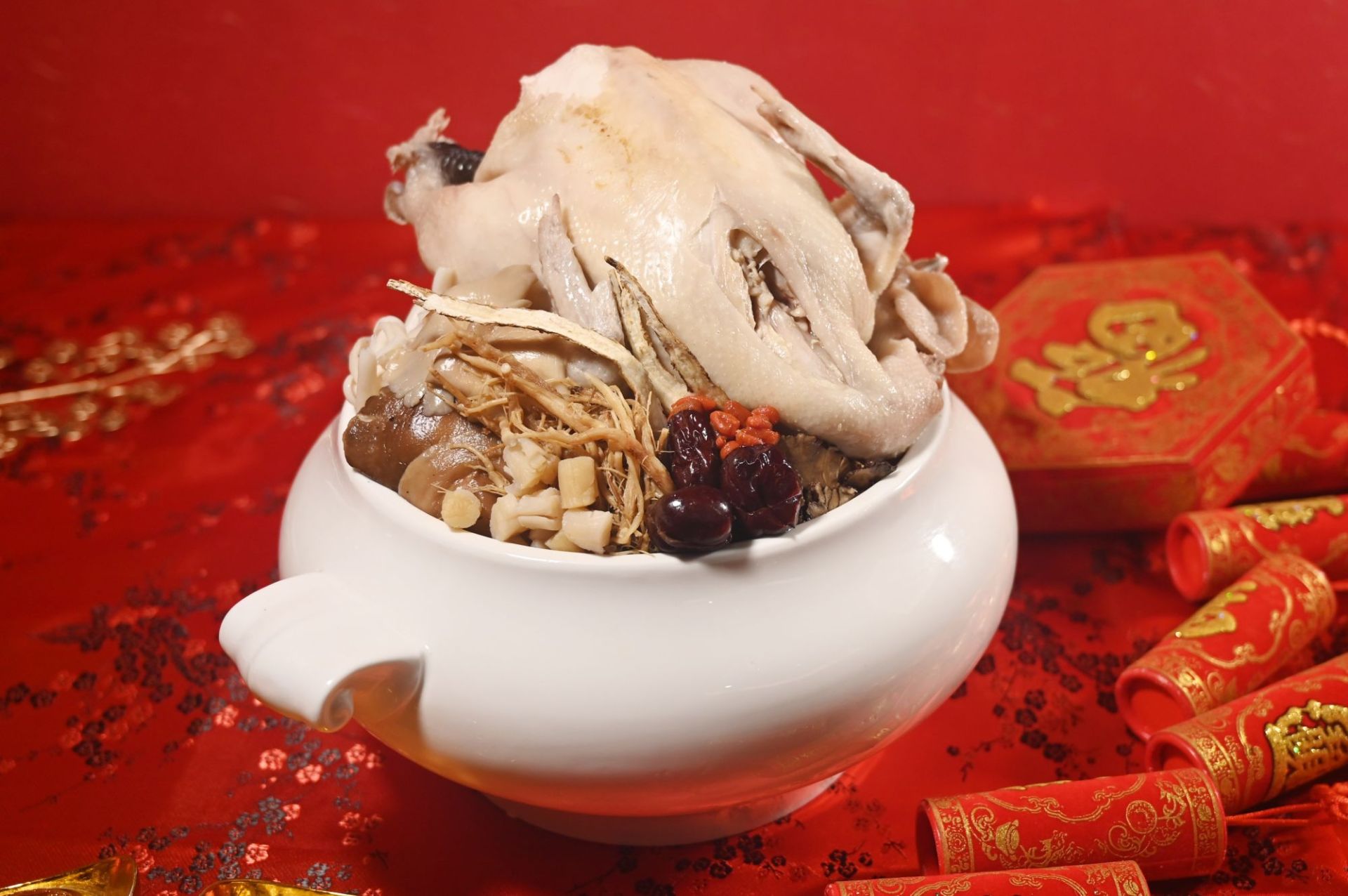 2026墾丁凱撒外帶年菜人參野蕈燉雞鍋