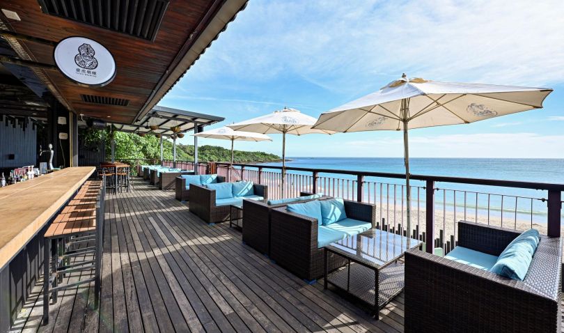 An Iconic Beach Bar on the Hengchun Peninsula