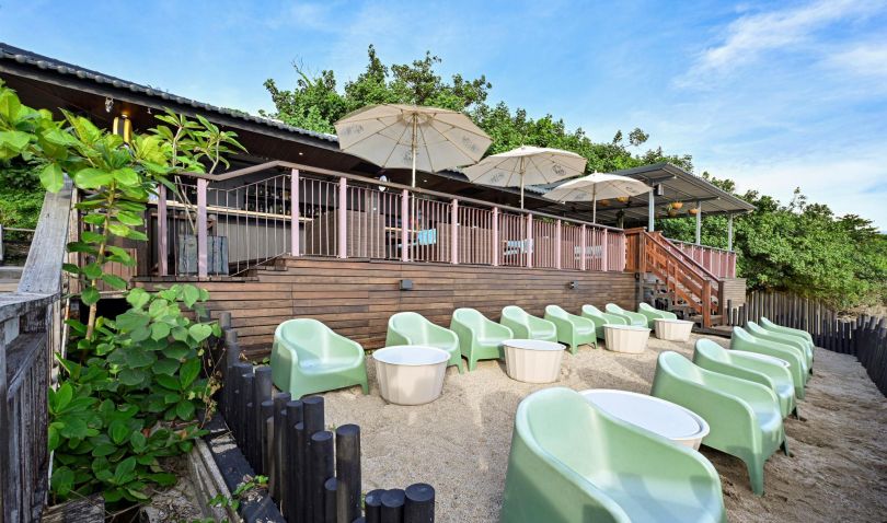 An Iconic Beach Bar on the Hengchun Peninsula