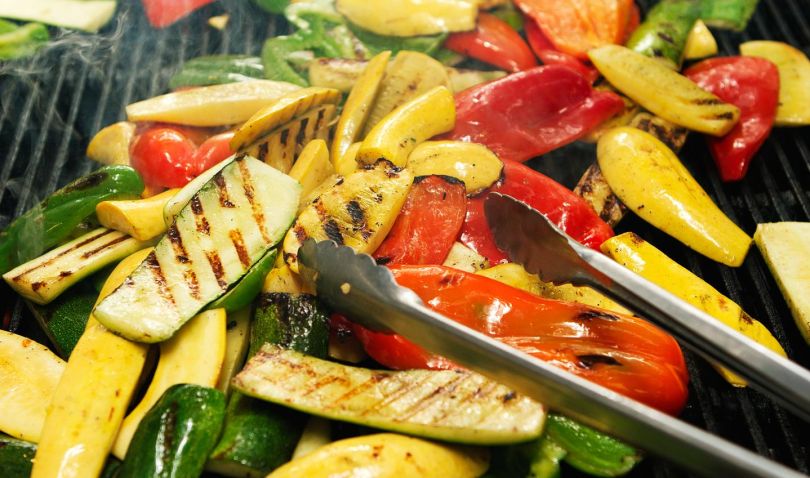 仰望滿天星斗，大啖海陸BBQ饗宴