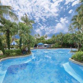 墾丁凱撒椰林泳池