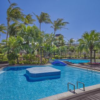 墾丁凱撒椰林泳池